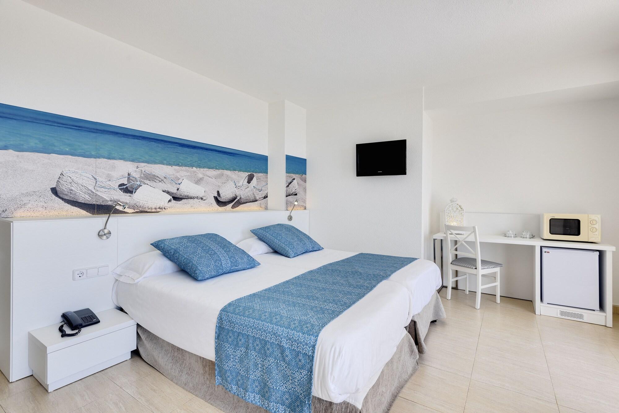 Aparthotel Tropic Garden Санта-Эулалия-дель-Рио Экстерьер фото
