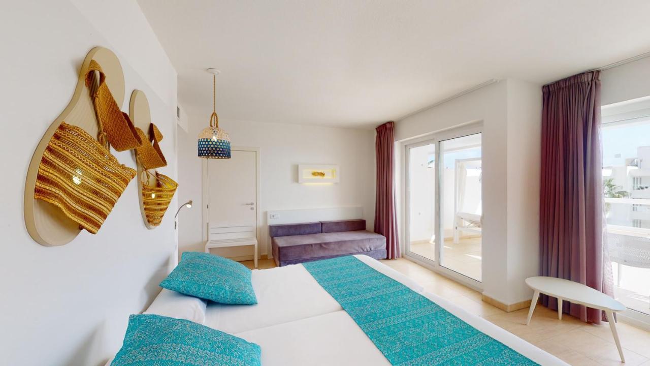Aparthotel Tropic Garden Санта-Эулалия-дель-Рио Экстерьер фото