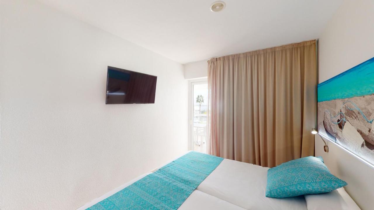 Aparthotel Tropic Garden Санта-Эулалия-дель-Рио Экстерьер фото