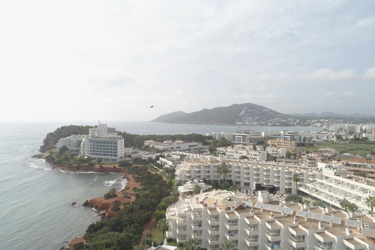 Aparthotel Tropic Garden Санта-Эулалия-дель-Рио Экстерьер фото