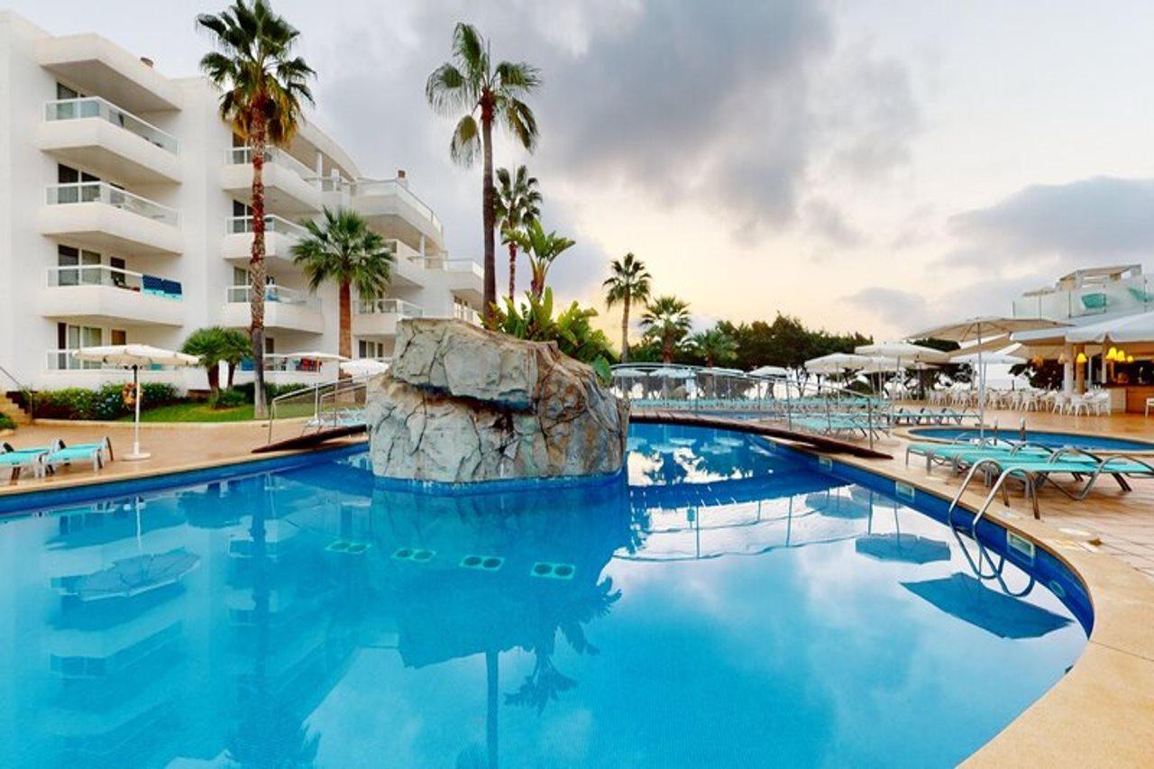 Aparthotel Tropic Garden Санта-Эулалия-дель-Рио Экстерьер фото