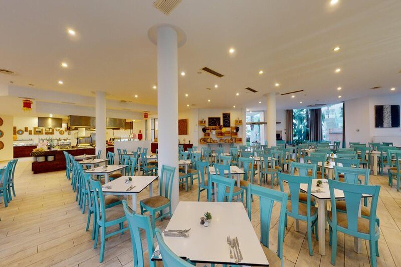 Aparthotel Tropic Garden Санта-Эулалия-дель-Рио Экстерьер фото