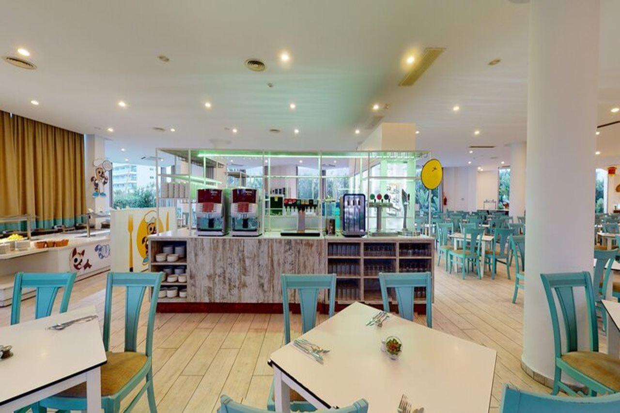 Aparthotel Tropic Garden Санта-Эулалия-дель-Рио Экстерьер фото