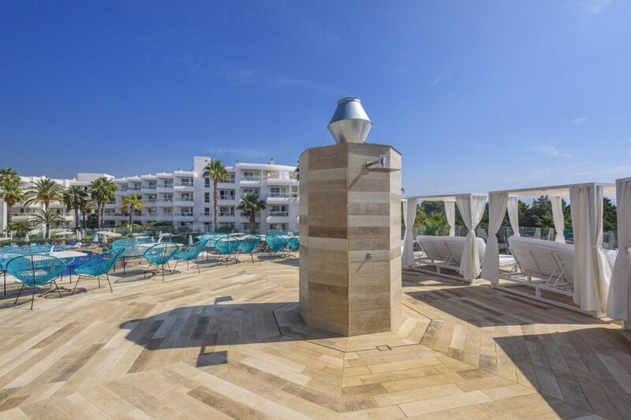 Aparthotel Tropic Garden Санта-Эулалия-дель-Рио Экстерьер фото