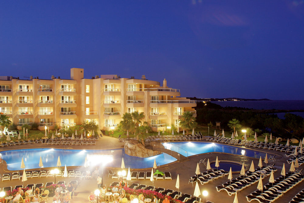 Aparthotel Tropic Garden Санта-Эулалия-дель-Рио Экстерьер фото
