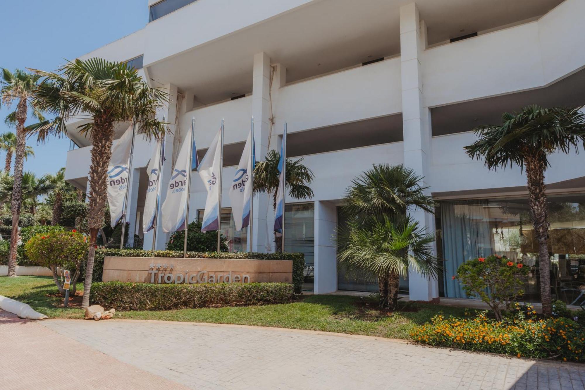 Aparthotel Tropic Garden Санта-Эулалия-дель-Рио Экстерьер фото