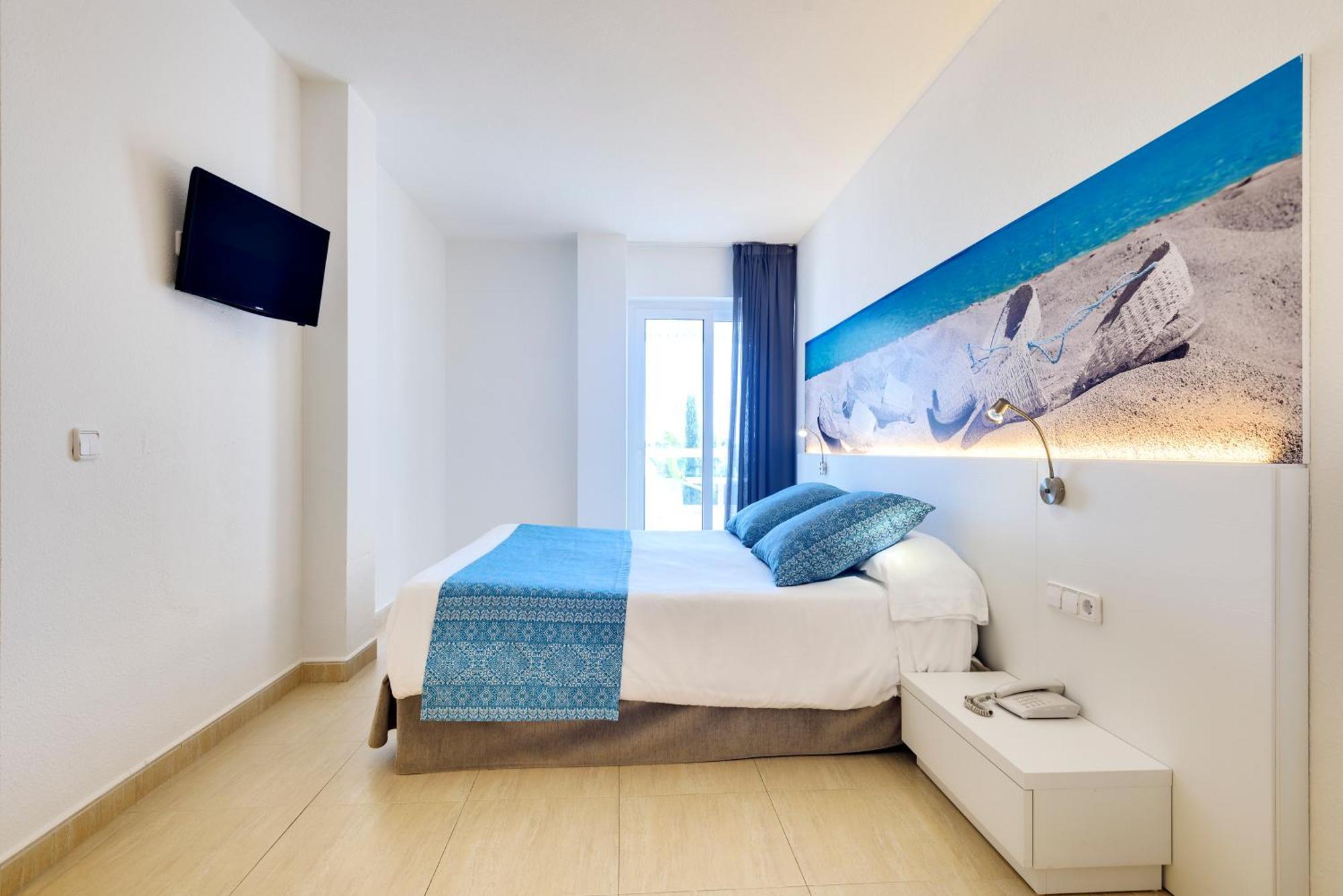 Aparthotel Tropic Garden Санта-Эулалия-дель-Рио Экстерьер фото